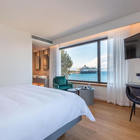 Amario Suites Hotel Aígion Ngoại thất bức ảnh