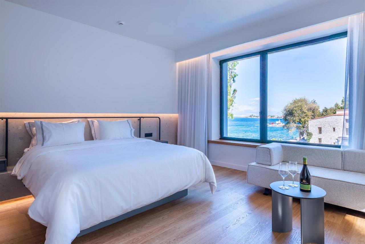 Amario Suites Hotel Aígion Ngoại thất bức ảnh