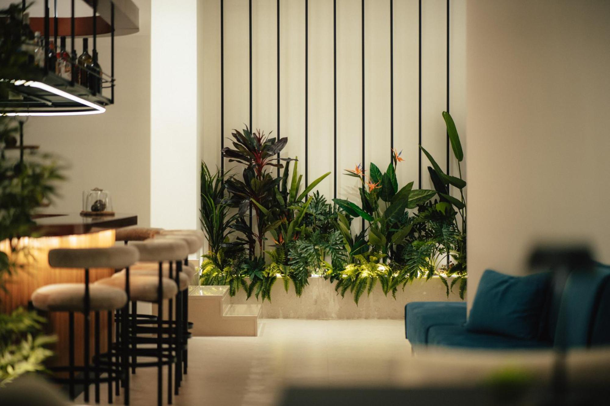 Amario Suites Hotel Aígion Ngoại thất bức ảnh