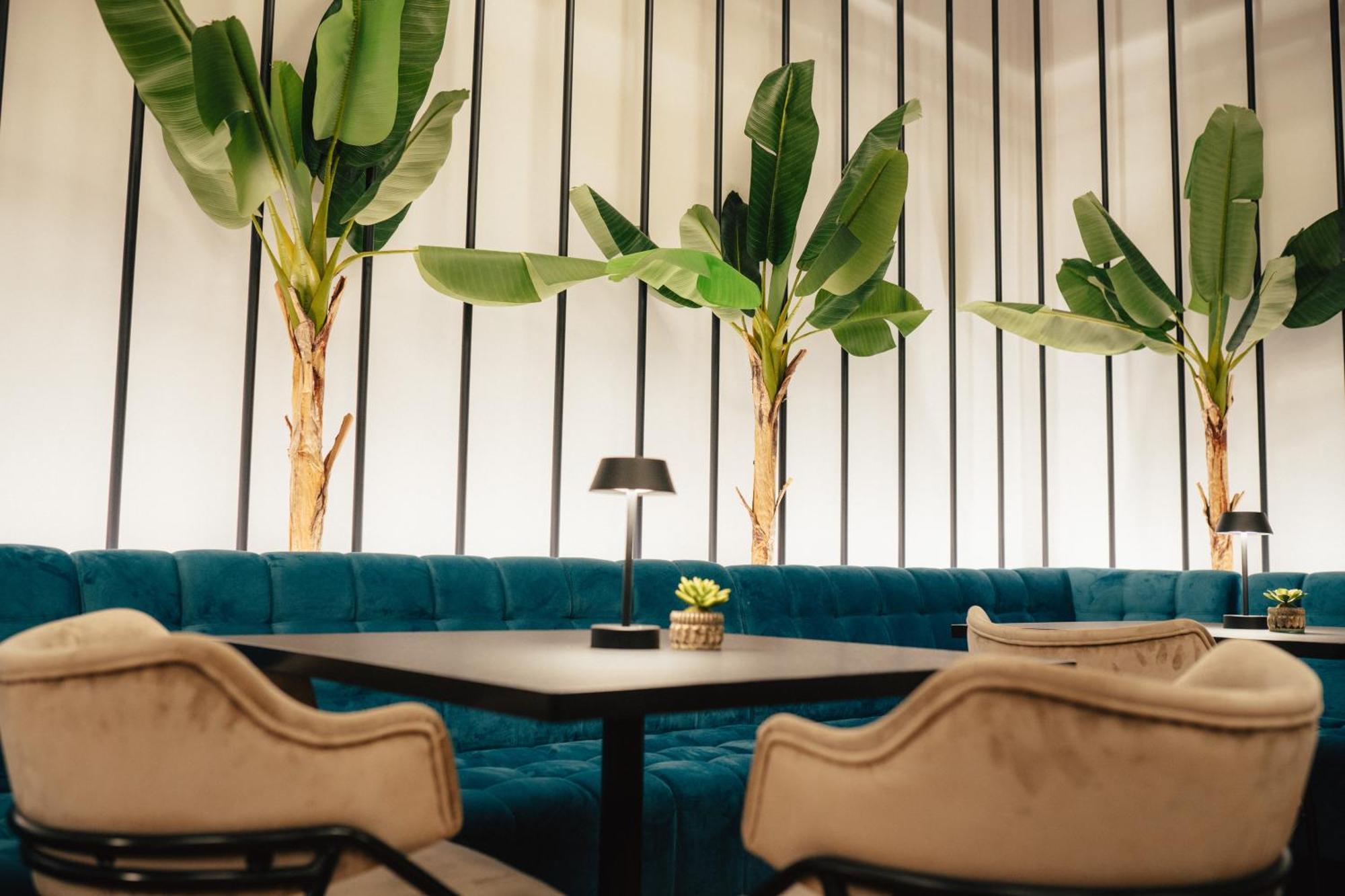 Amario Suites Hotel Aígion Ngoại thất bức ảnh